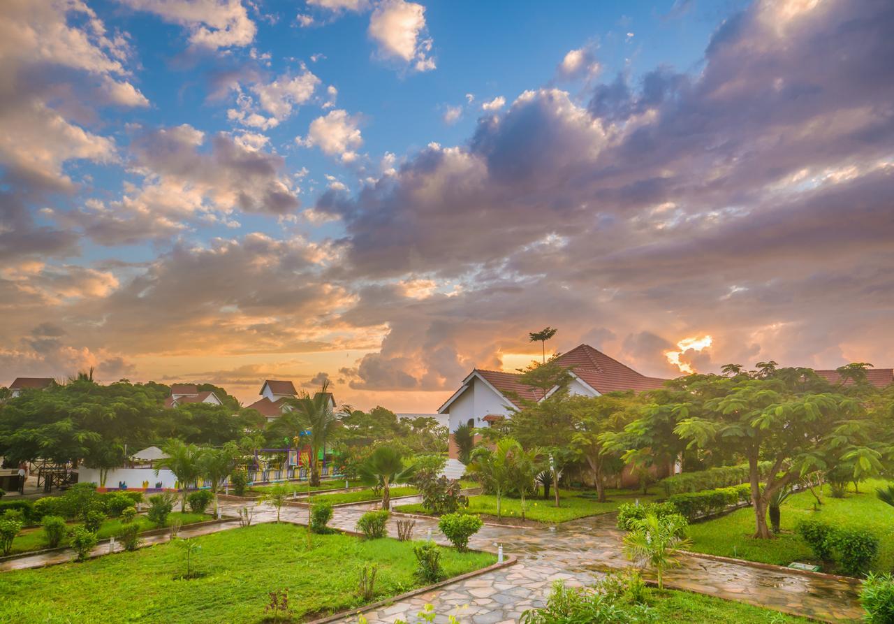 Azao Resort & Spa Pongwe Esterno foto