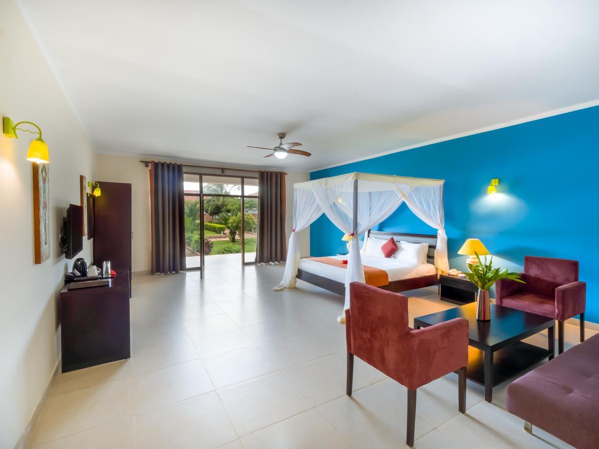 Azao Resort & Spa Pongwe Esterno foto